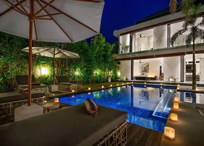 4 Bed, Sleep Up To 10, Butler, Cinema * Canggu (Bali)